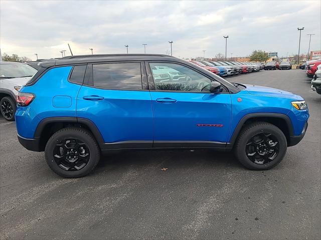 2024 Jeep Compass COMPASS TRAILHAWK 4X4