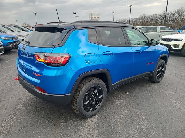 2024 Jeep Compass COMPASS TRAILHAWK 4X4