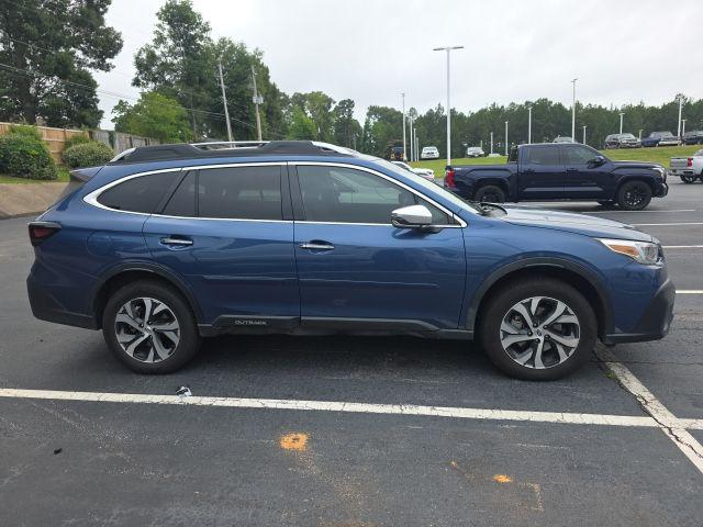 2022 Subaru Outback Touring