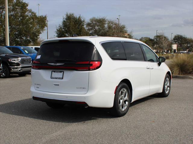 2024 Chrysler Pacifica PACIFICA LIMITED