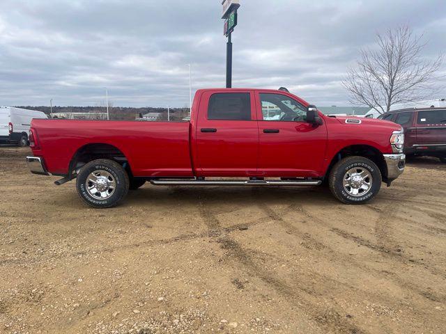 2024 RAM Ram 2500 RAM 2500 TRADESMAN CREW CAB 4X4 8 BOX