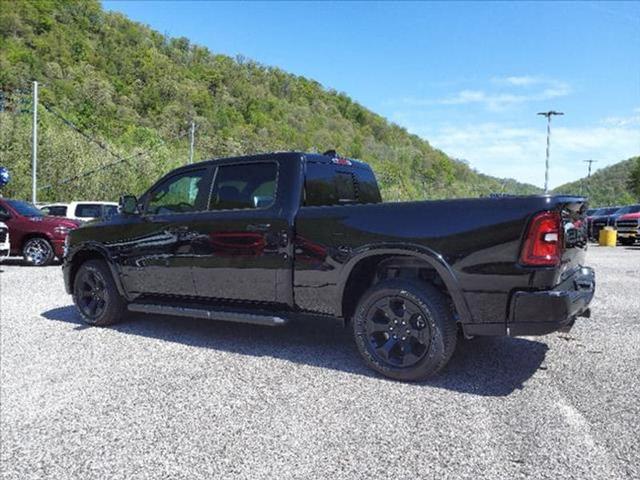 2025 RAM Ram 1500 RAM 1500 BIG HORN CREW CAB 4X4 64 BOX