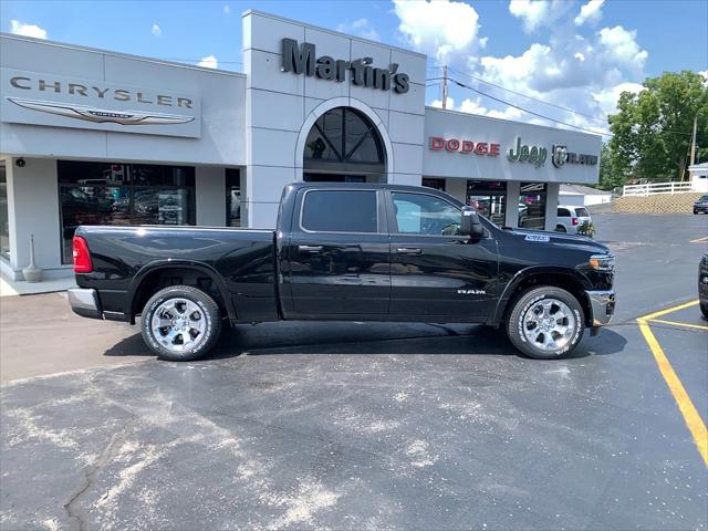 2025 RAM Ram 1500 RAM 1500 BIG HORN CREW CAB 4X4 64 BOX