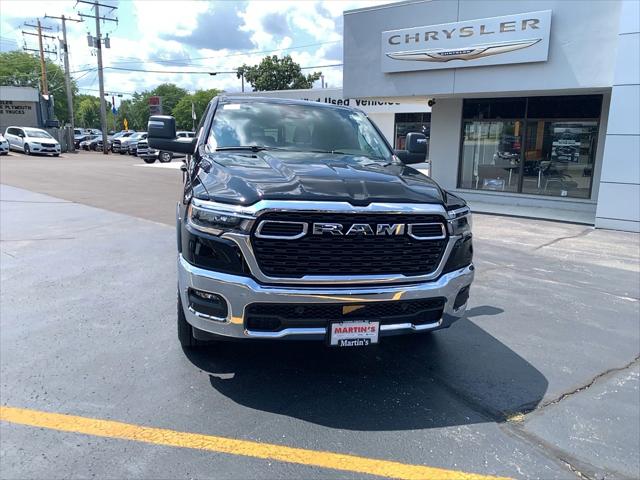 2025 RAM Ram 1500 RAM 1500 BIG HORN CREW CAB 4X4 64 BOX