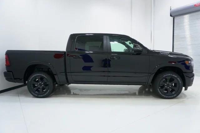 2025 RAM Ram 1500 RAM 1500 LONE STAR CREW CAB 4X4 57 BOX