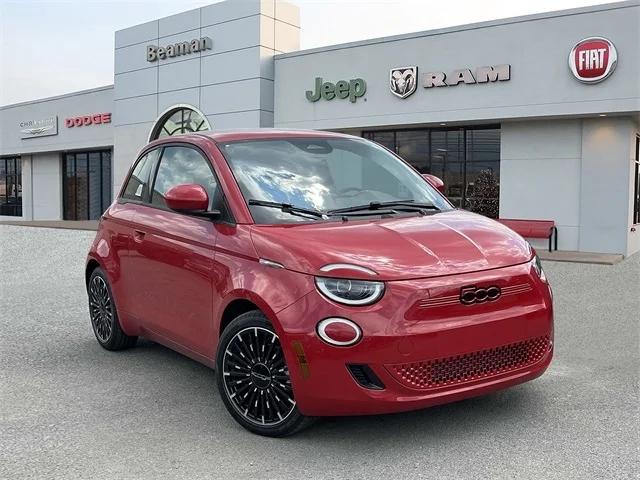 2024 Fiat FIAT 500e 500e INSPI(RED)