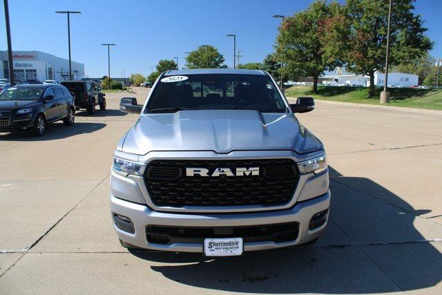 2025 RAM Ram 1500 RAM 1500 BIG HORN CREW CAB 4X4 64 BOX