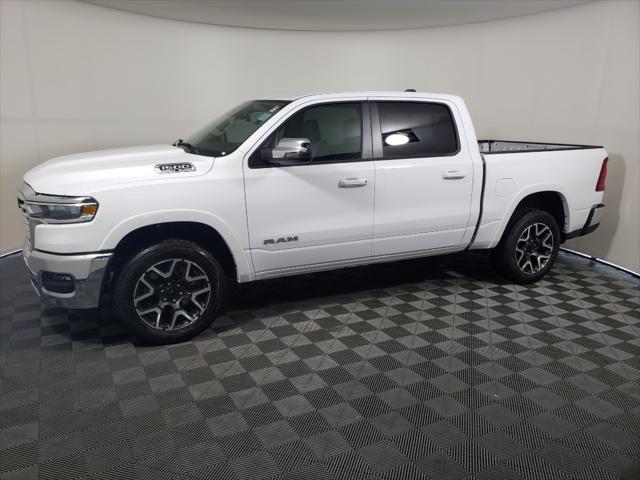 2025 RAM Ram 1500 RAM 1500 LARAMIE CREW CAB 4X4 57 BOX