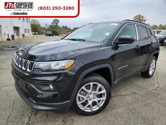 2024 Jeep Compass COMPASS LATITUDE LUX 4X4