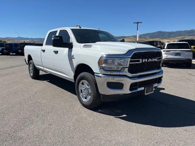 2024 RAM Ram 3500 RAM 3500 TRADESMAN CREW CAB 4X4 8 BOX