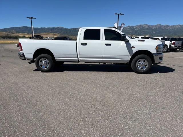 2024 RAM Ram 3500 RAM 3500 TRADESMAN CREW CAB 4X4 8 BOX