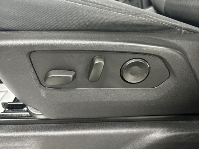 2024 Chevrolet Silverado 1500 4WD Crew Cab Short Bed LT with 2FL