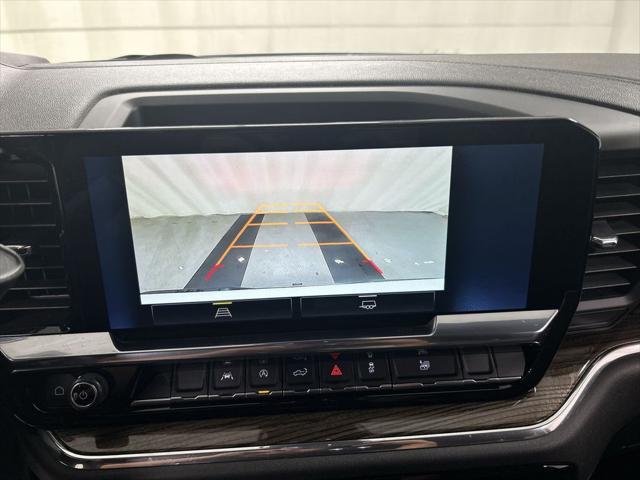 2024 Chevrolet Silverado 1500 4WD Crew Cab Short Bed LT with 2FL