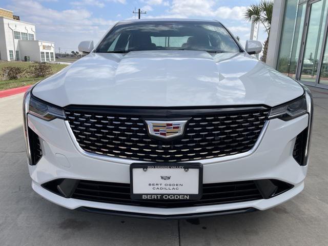 2023 Cadillac CT4 Luxury