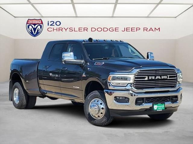 2024 RAM Ram 3500 RAM 3500 LARAMIE MEGA CAB 4X4 64 BOX