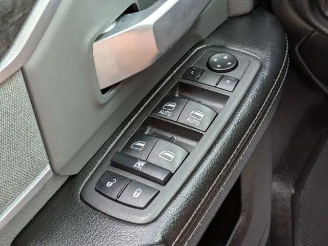 2022 Ram 2500 Big Horn Crew Cab 4x4 6'4" Box