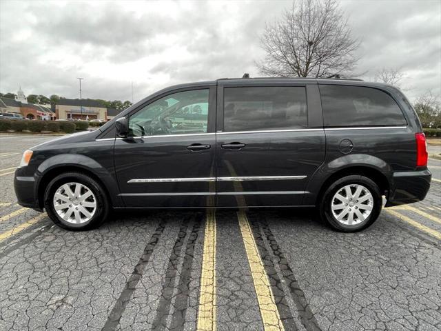 2014 Chrysler Town & Country Touring