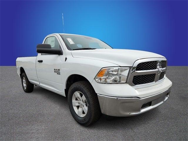 2022 RAM Ram 1500 Classic RAM 1500 CLASSIC TRADESMAN REGULAR CAB 4X4 8 BOX