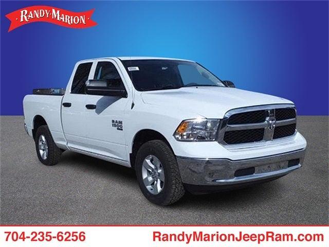 2022 RAM Ram 1500 Classic RAM 1500 CLASSIC TRADESMAN QUAD CAB 4X4 64 BOX