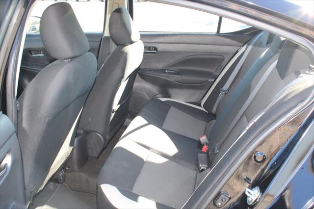 2021 Nissan Versa SV Xtronic CVT