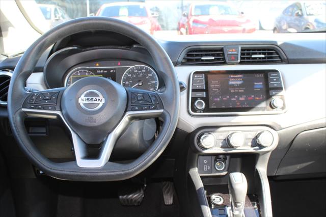 2021 Nissan Versa SV Xtronic CVT