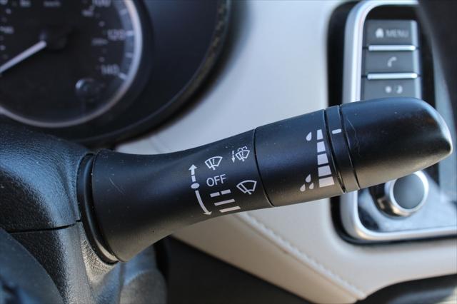 2021 Nissan Versa SV Xtronic CVT