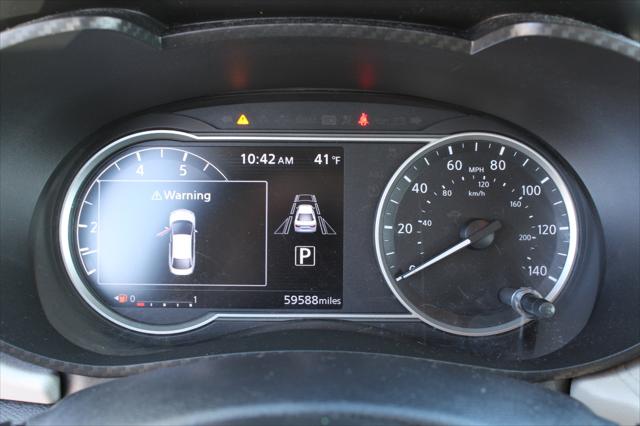 2021 Nissan Versa SV Xtronic CVT
