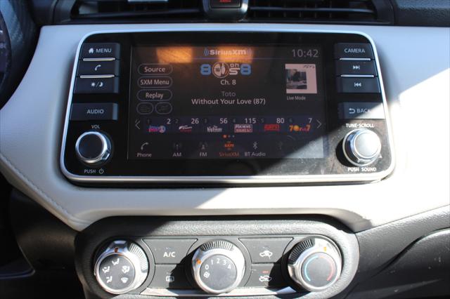 2021 Nissan Versa SV Xtronic CVT