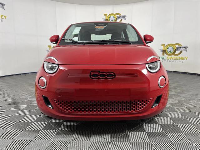 2024 Fiat FIAT 500e 500e INSPI(RED)