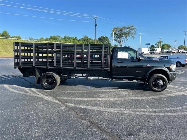 2022 RAM 5500 Chassis Tradesman/SLT