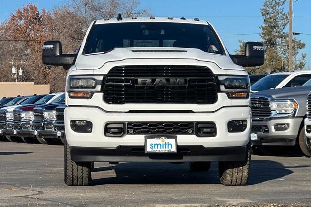 2024 RAM Ram 3500 RAM 3500 LARAMIE CREW CAB 4X4 8 BOX