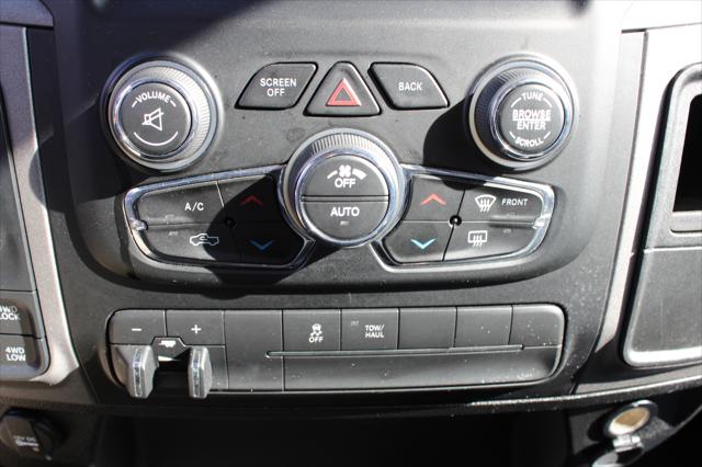 2021 Ram 1500 Tradesman Crew Cab 4x4 5'7" Box