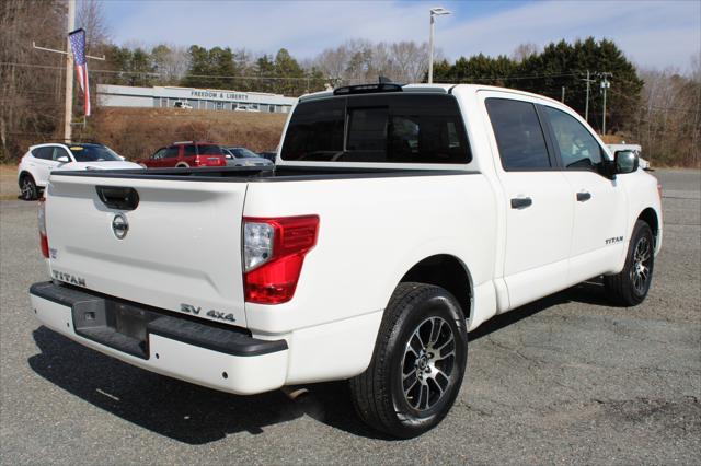 2022 Nissan Titan Crew Cab SV 4x4