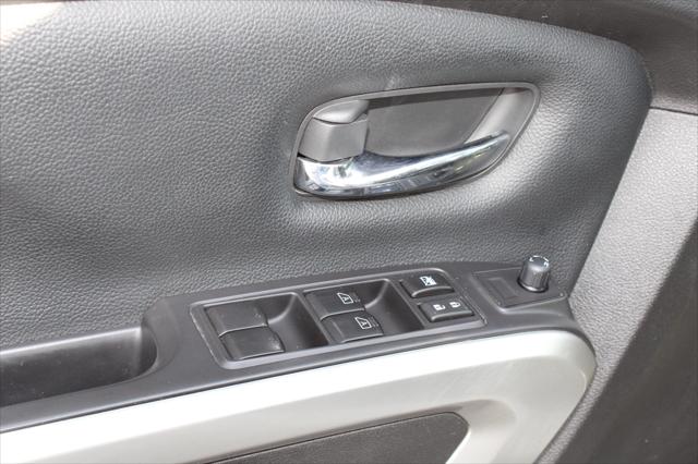 2022 Nissan Titan Crew Cab SV 4x4