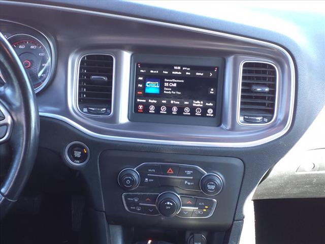 2021 Dodge Charger SXT RWD