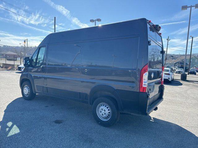 2024 Ram ProMaster 2500 Cargo Van Tradesman High Roof 136" WB w/Pass Seat
