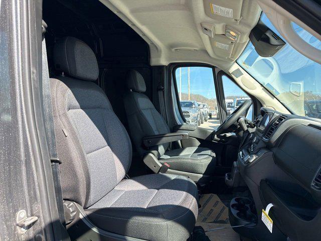2024 Ram ProMaster 2500 Cargo Van Tradesman High Roof 136" WB w/Pass Seat