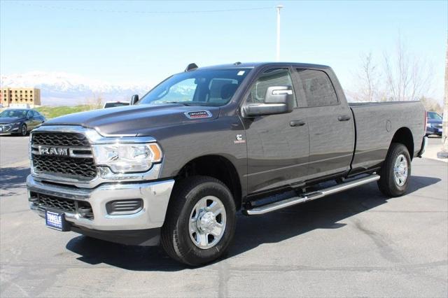 2024 RAM Ram 3500 RAM 3500 TRADESMAN CREW CAB 4X4 8 BOX