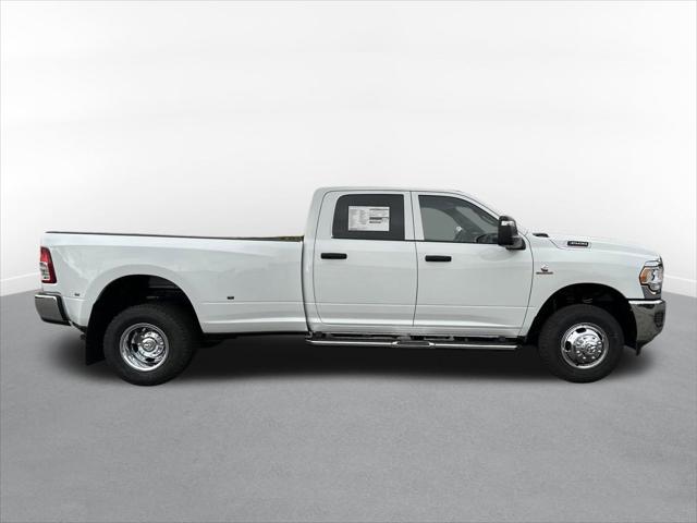 2024 RAM Ram 3500 RAM 3500 TRADESMAN CREW CAB 4X4 8 BOX