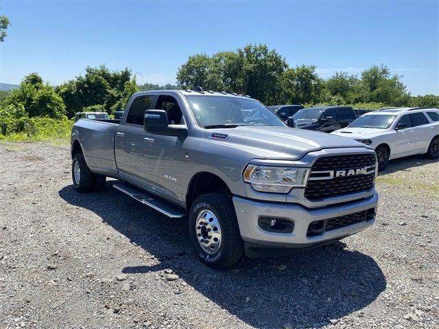 2024 RAM Ram 3500 RAM 3500 BIG HORN CREW CAB 4X4 8 BOX