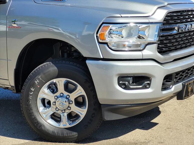 2024 RAM Ram 3500 RAM 3500 BIG HORN CREW CAB 4X4 64 BOX
