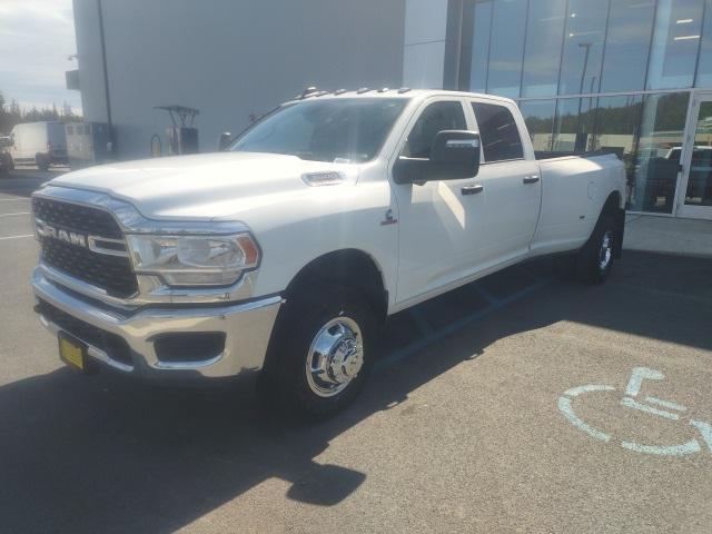 2024 RAM Ram 3500 RAM 3500 TRADESMAN CREW CAB 4X4 8 BOX