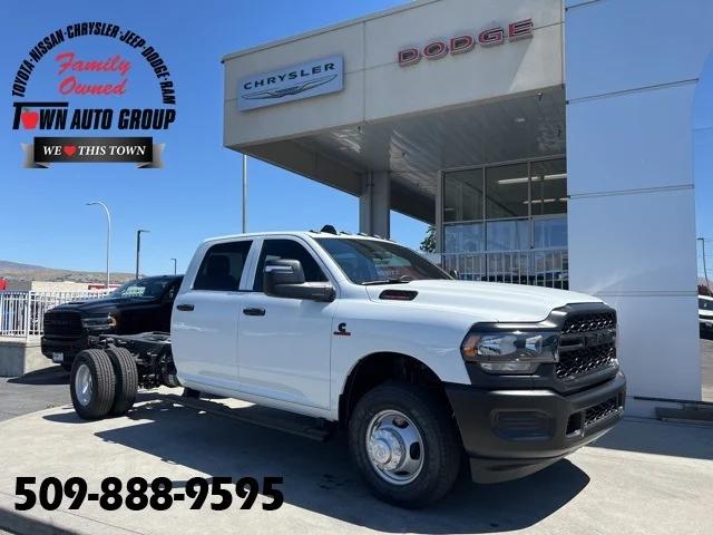 2024 RAM Ram 3500 Chassis Cab RAM 3500 TRADESMAN CREW CAB CHASSIS 4X4 60 CA