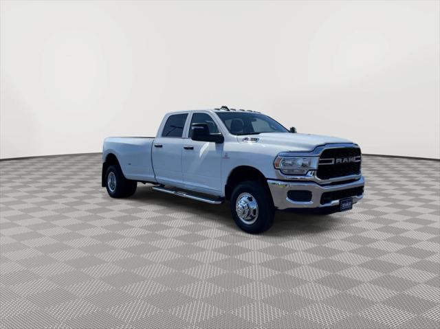 2024 RAM Ram 3500 RAM 3500 TRADESMAN CREW CAB 4X4 8 BOX