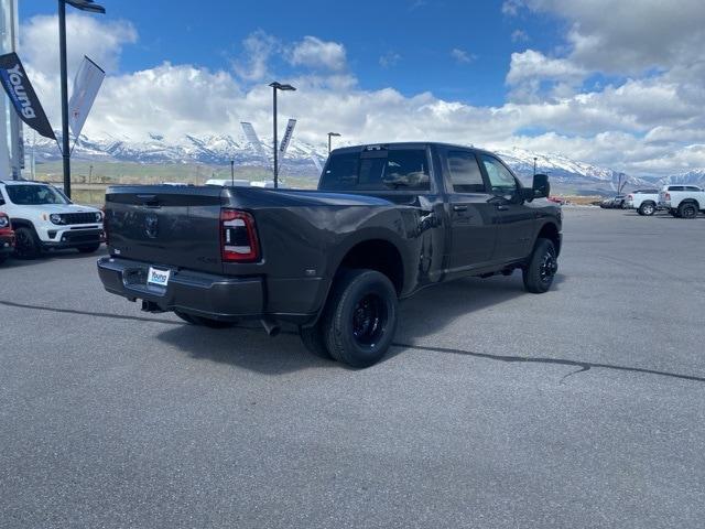 2024 RAM Ram 3500 RAM 3500 LARAMIE CREW CAB 4X4 8 BOX