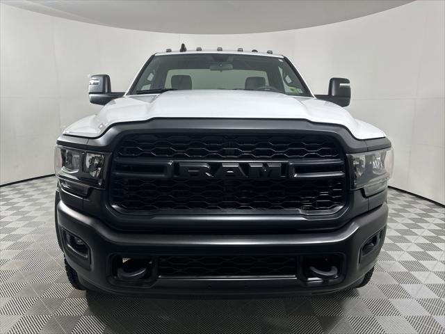 2024 RAM Ram 5500 Chassis Cab RAM 5500 TRADESMAN CHASSIS REGULAR CAB 4X4 60 CA