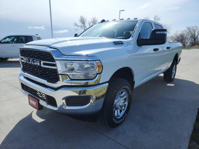 2024 RAM Ram 2500 RAM 2500 TRADESMAN CREW CAB 4X4 64 BOX