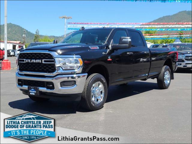 2024 RAM Ram 3500 RAM 3500 TRADESMAN CREW CAB 4X4 8 BOX