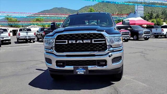 2024 RAM Ram 3500 RAM 3500 TRADESMAN CREW CAB 4X4 8 BOX