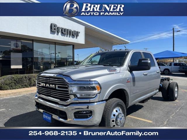 2024 RAM Ram 3500 Chassis Cab RAM 3500 LARAMIE CREW CAB CHASSIS 4X4 60 CA